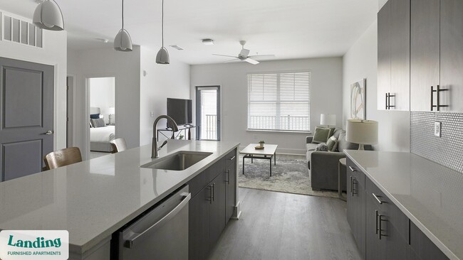 Photo - 5102 Station Dr Unidad 2116