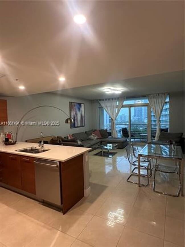 Photo - 3250 NE 1st Ave Unit 3250 NE 1st Ave  818