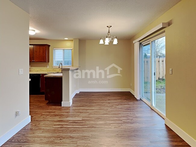 Photo - 847 NW 1st Ave