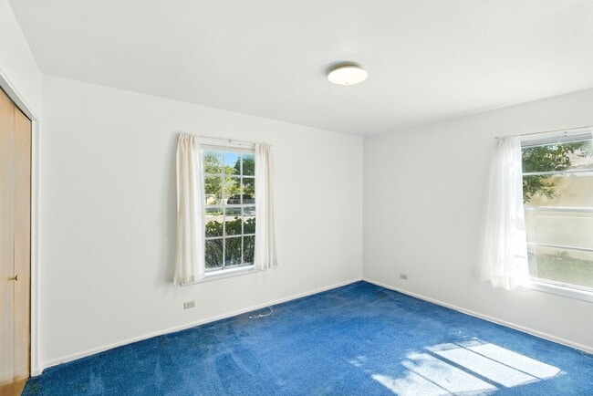 Building Photo - 6230 War Lodge Ln Rental