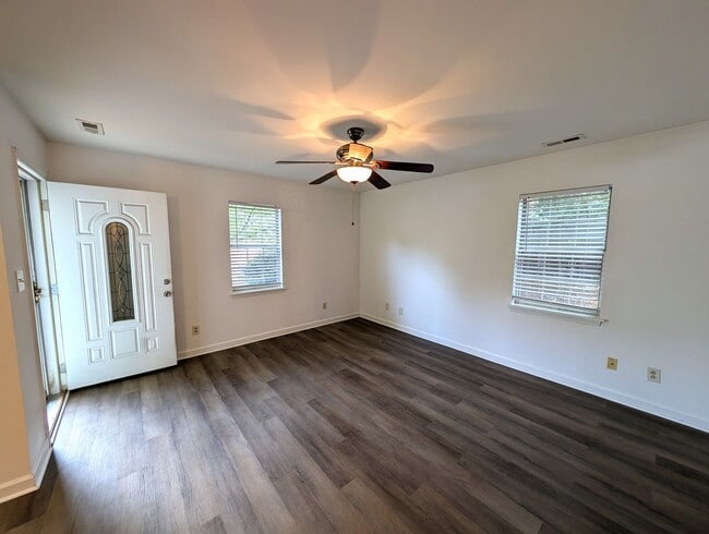 Photo - Minutes from Plaza Midwood/Uptown!  Belmon...
