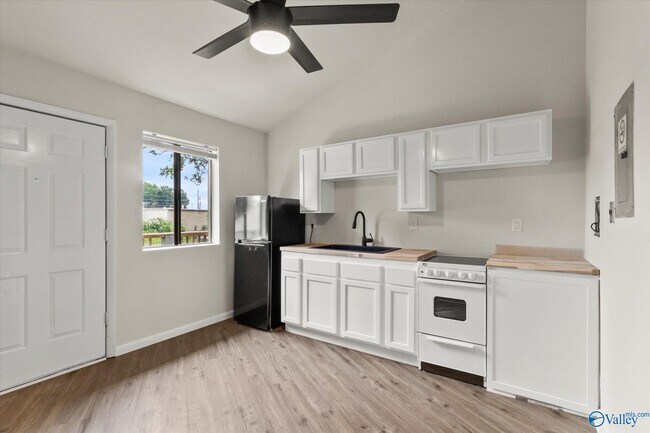 Photo - 3801 SW Triana Blvd Unit 13