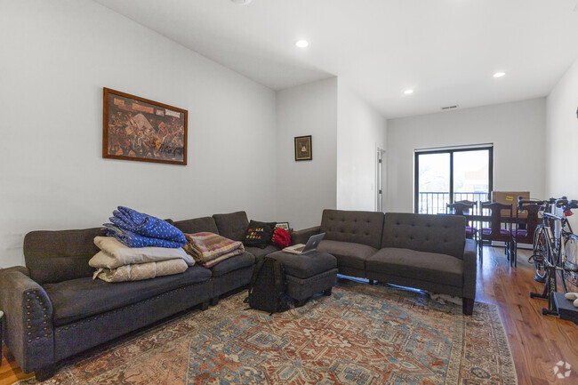 Building Photo - 1636 Western-2 Unit 2 Rental