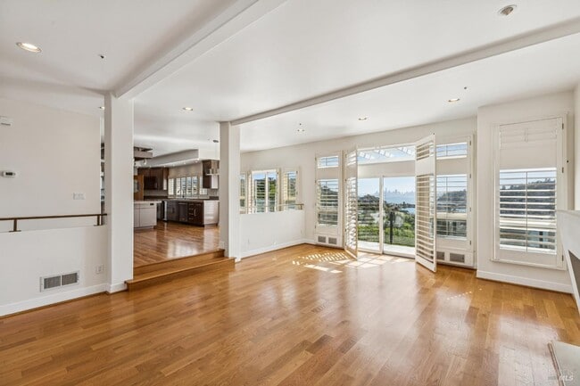 Photo - 95 Spring Ln