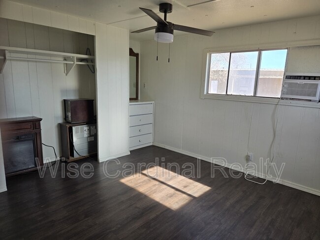 Photo - 508 N Avenue F