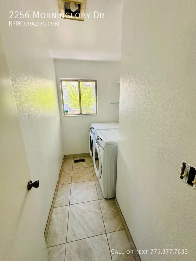 Photo - 2256 Morninglory Dr