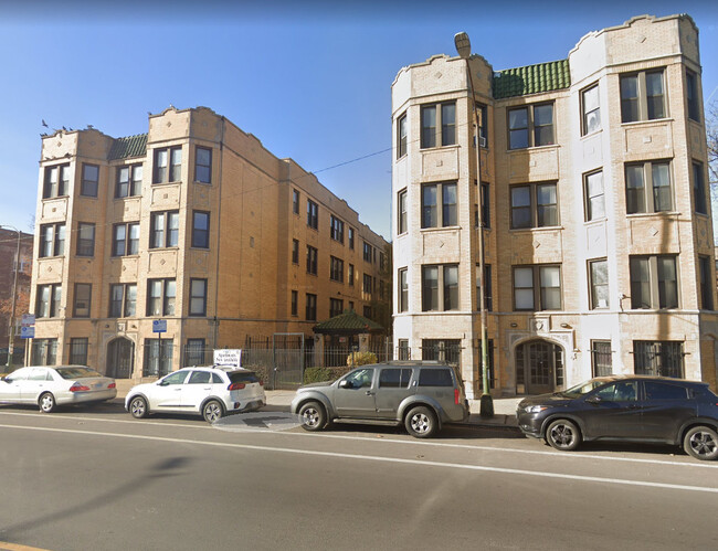 Building Photo - 1532 N Kedzie Ave Unit 3E Rental