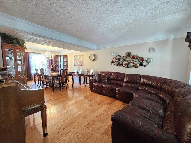 Photo - 4540 Redwood Vine Dr