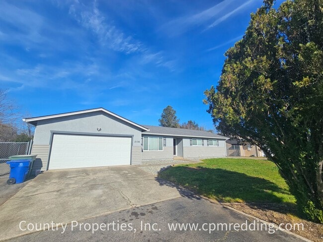 Photo - House with Huge Shop in the Heart of Redding Available Now!