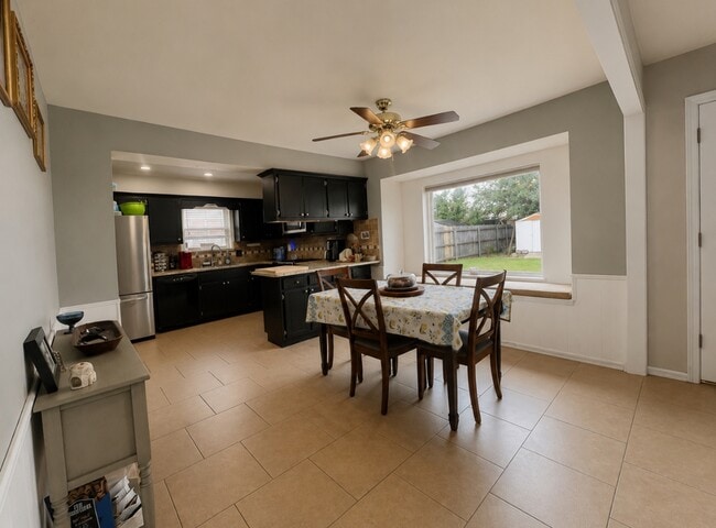 Photo - 521 Cypress Dr