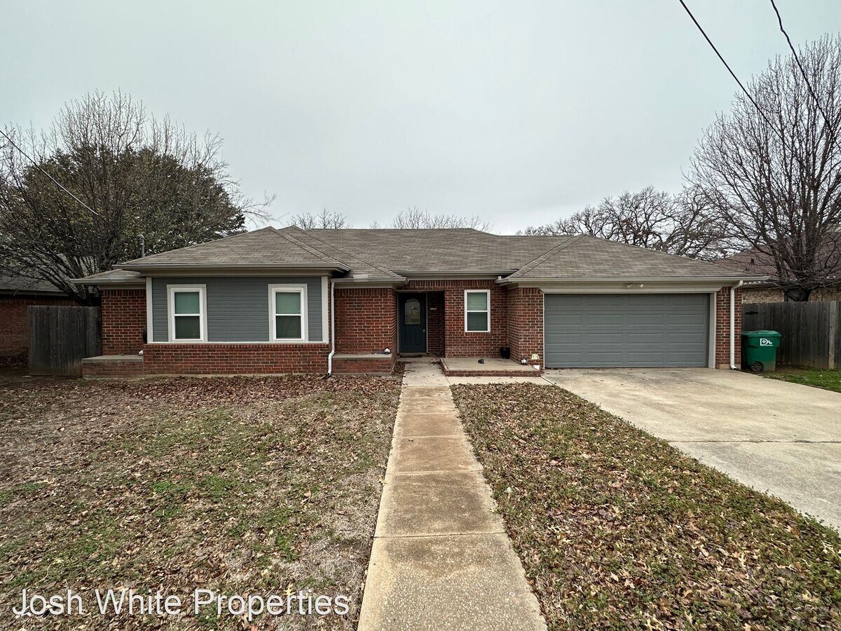3 br, 1 bath House - 809 Audra - 3 br, 1 bath House - 809 Audra