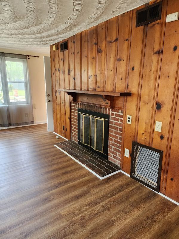 Photo - 3556 Riverside Dr