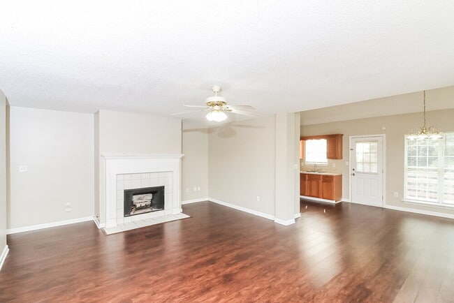 Photo - 109 Bell Rd