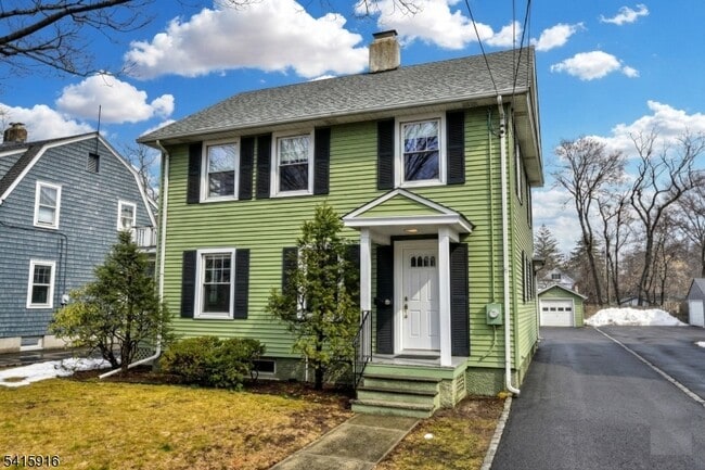 Building Photo - 65 S Maple Ave