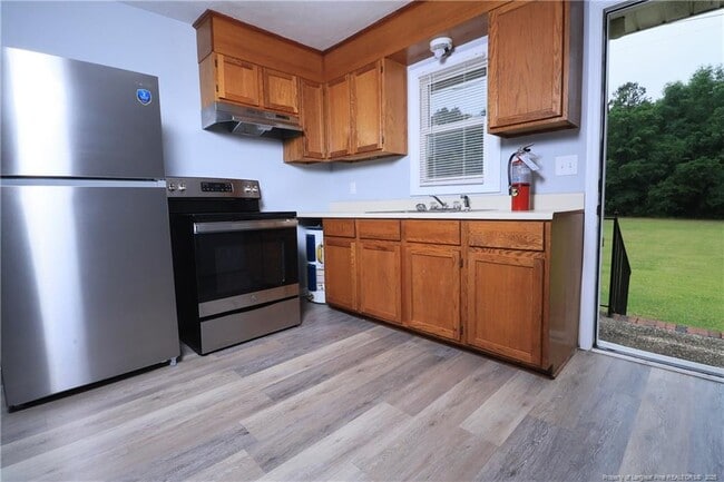 Photo - 615 Johnson St