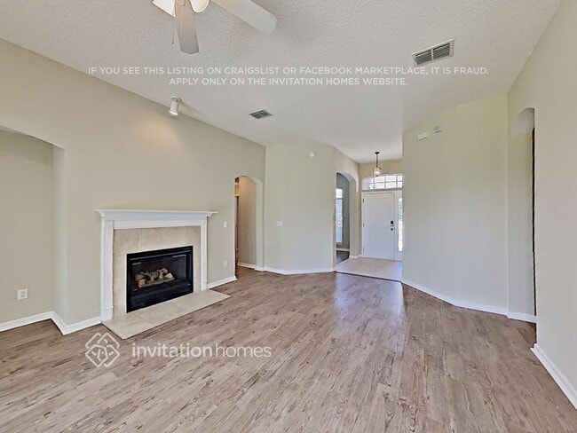 Photo - 353 Sparrow Branch Cir