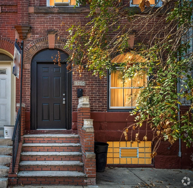 Building Photo - 1250 N 29th St Rental