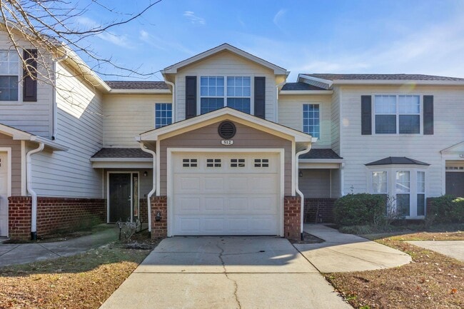 Building Photo - 512 Wingspan Way