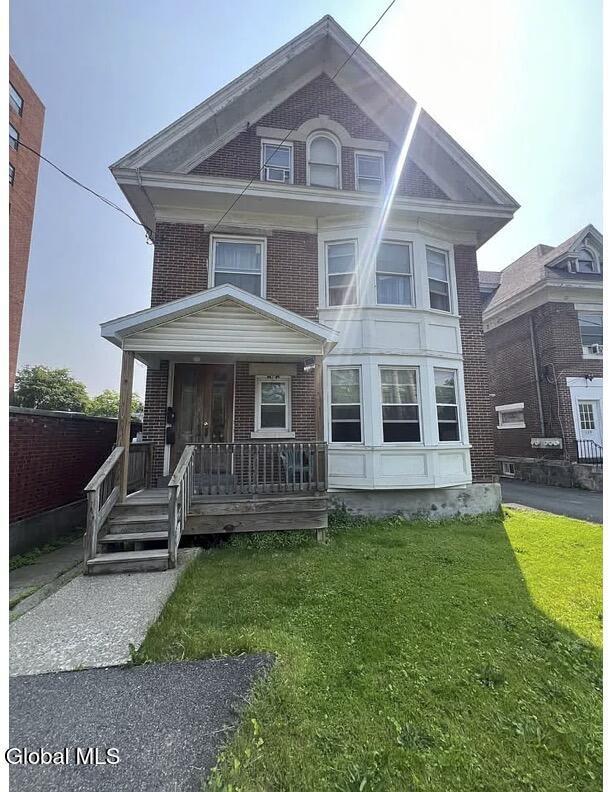 Building Photo - 126 Western Ave Unit 1
