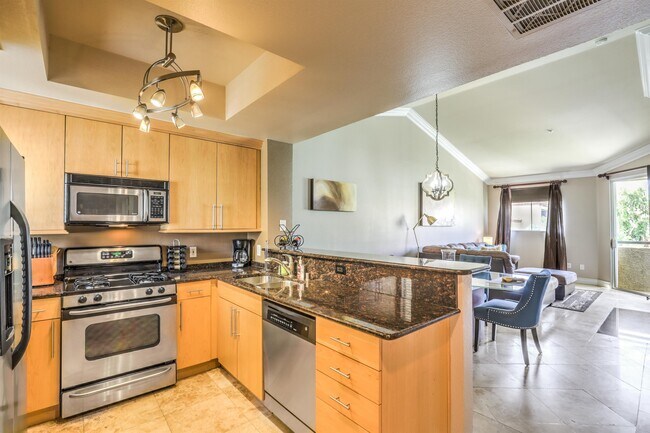 Photo - 260 E Flamingo Rd