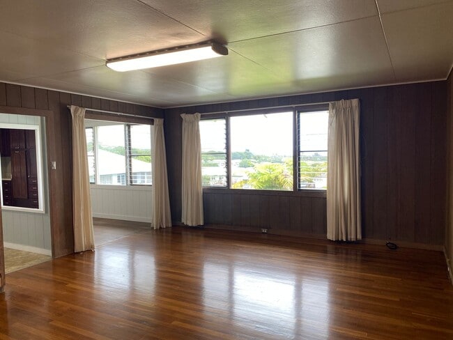 Photo - 123 Punahele St