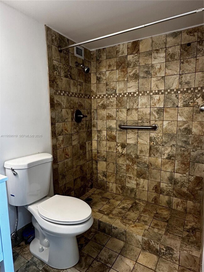 Photo - 1020 Meridian Ave Unit 811