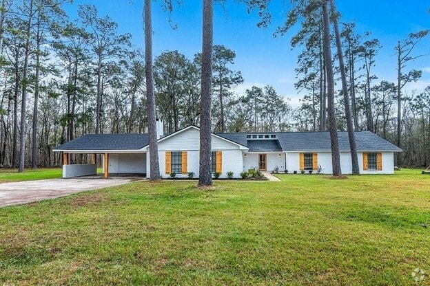 Building Photo - 25228 US-165 Rental