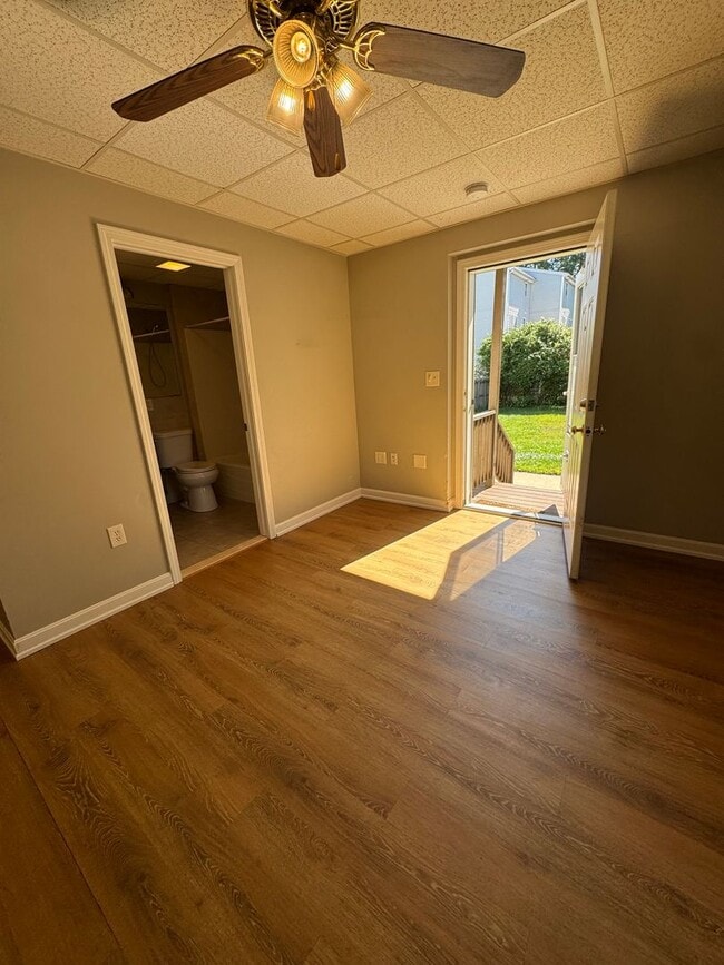 Building Photo - 1 Golf Ave Unit 10 Rental