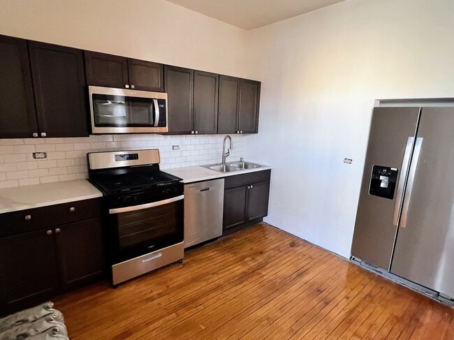 Photo - 3212 W Altgeld St Unit 2