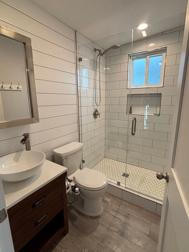 Photo - Charming & Private Backhouse Studio in Desirable Long Beach Neighborhood!