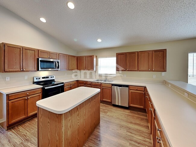 Photo - 1110 Bluegrass Dr