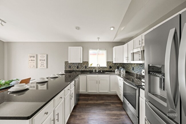 MUST SEE! | 4 BEDROOM 2.5 BATHROOM HOUSE |... - MUST SEE! | 4 BEDROOM 2.5 BATHROOM HOUSE |...