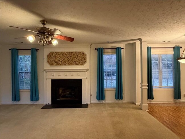 Photo - 6906 Wynmeadow Dr