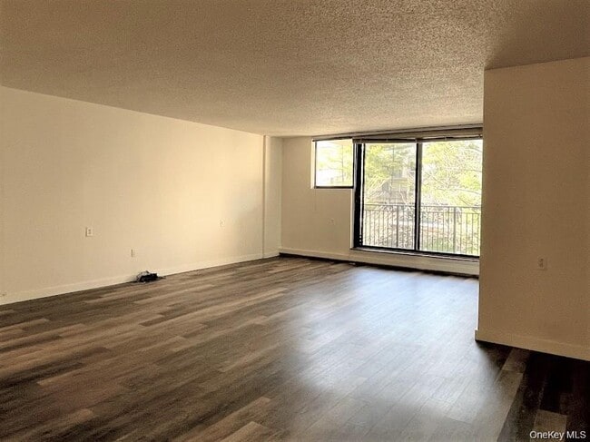 Photo - 25 Rockledge Ave Unit 301