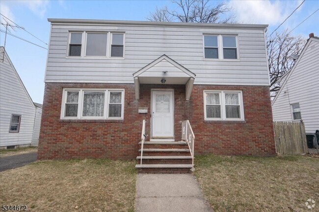 Building Photo - 94 Sanford Ave Rental