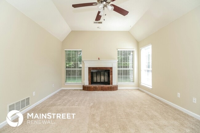 Photo - 10104 Fox Chase Dr