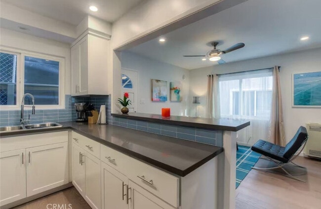 Photo - 202 Moonstone St