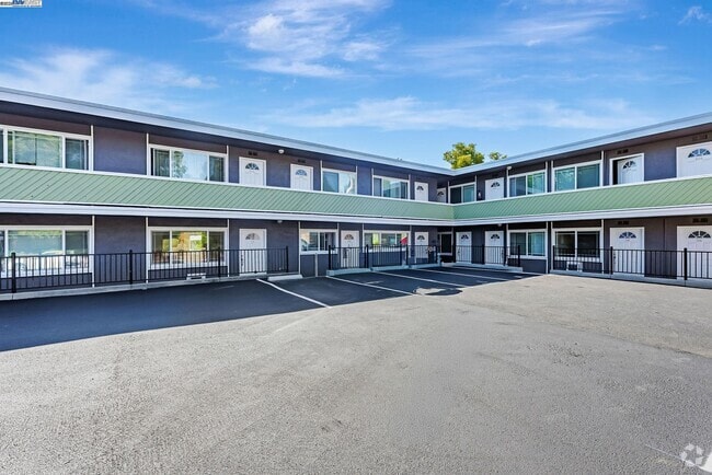Building Photo - 1180 Saranap Ave Unit 105 Rental
