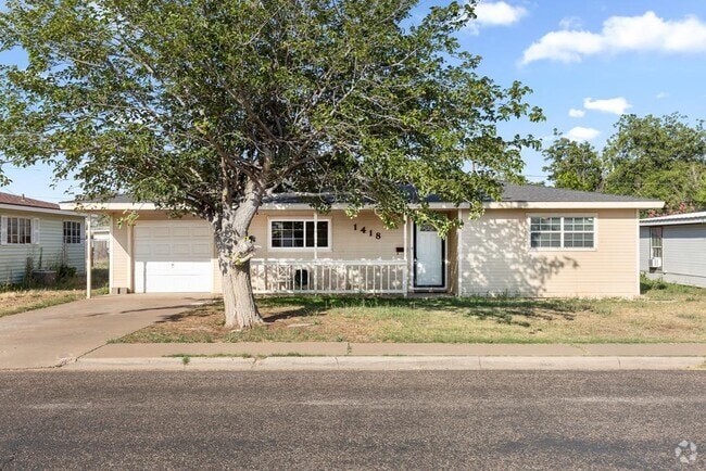 Building Photo - 1418 Crescent Dr Rental