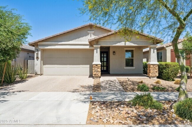 Building Photo - 5554 S Archer Rental