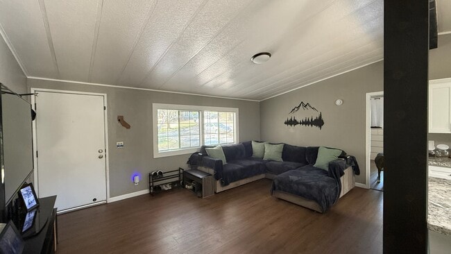 Photo - 5280 Old French Town Rd