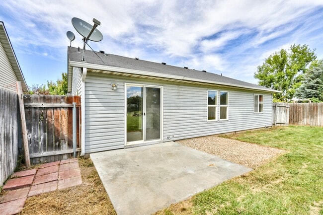 Photo - 2021 W Grouse St