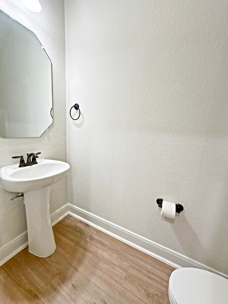 Photo - 13823 Enzo Gate