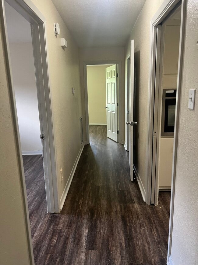 Photo - 375 Littlejohn Dr