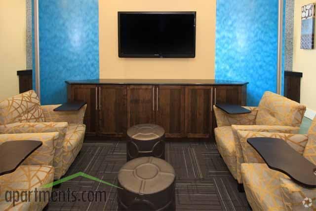 Casa club - Clairmont at Hillandale