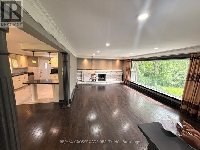 Photo - 23 Burnview Crescent