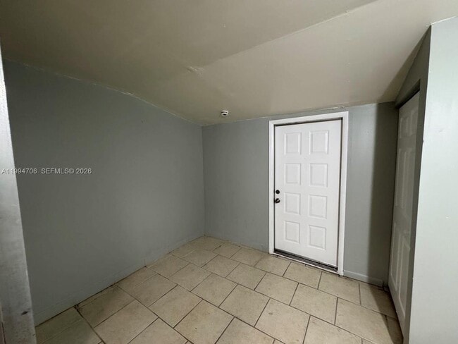 Photo - 5440 SW 38th Ct