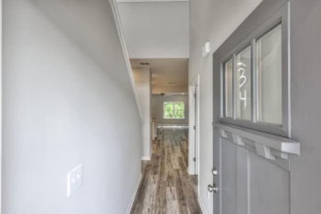 Photo - Beautiful LIKE NEW 3 Bed 2.5 Bath Townhome in Manchester!