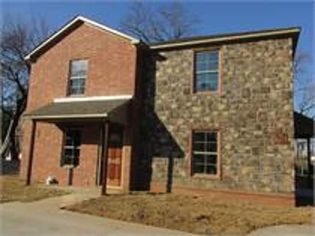 Building Photo - 54th Street Unit A