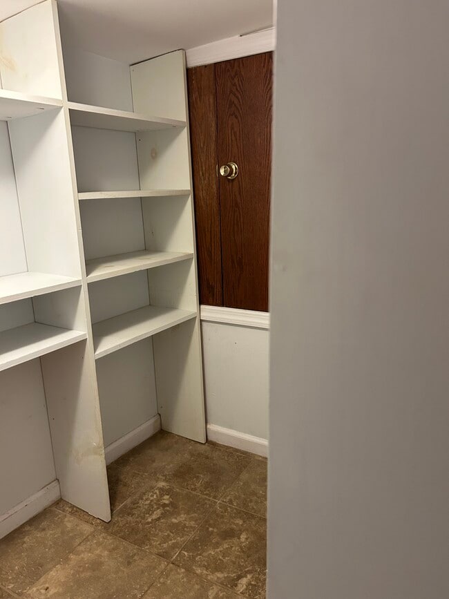 Photo - 2832 Maitland Ave Unit Lower Level Basement